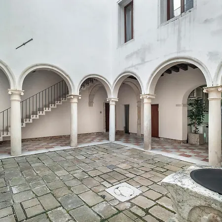 Apartment Prestige - Palazzo Moro Noble Floor Venedig