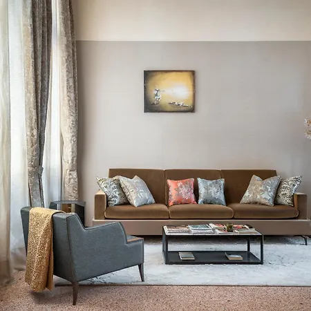Prestige - Palazzo Moro Noble Floor 아파트