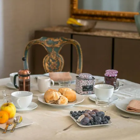 Prestige - Palazzo Moro Noble Floor Apartment Venedig