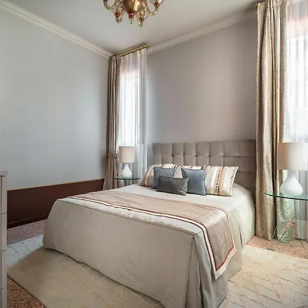 Prestige - Palazzo Moro Noble Floor * Velence